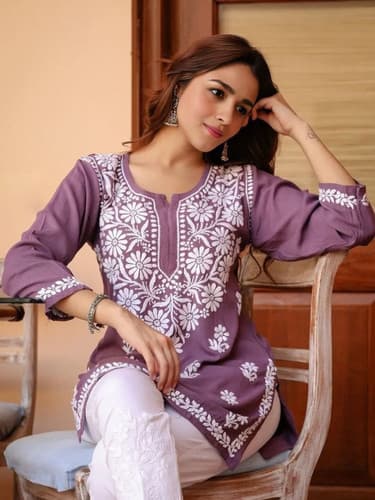 Lascaux Women Floral Print Straight Kurta – Ethereal Elegance & Breathable Comfort